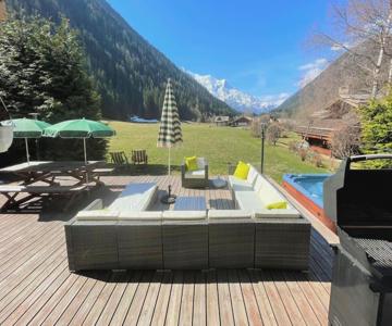 Chalet Melusine - Big Chalet w Spa Pool, Sauna, Huge Terrace, Views & Privacy!