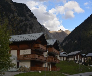 Joli Studio Exposé Sud Avec Terrasse