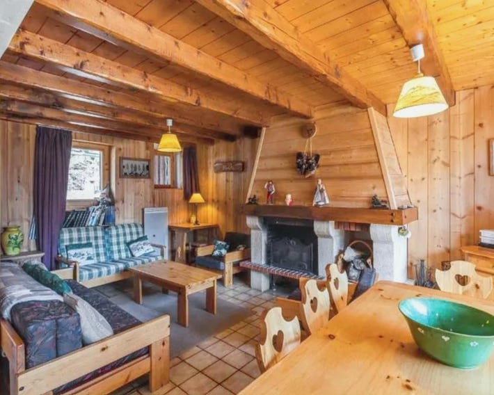 Chalet chaleureux à Champagny-en-Vanoise avec jacuzzi