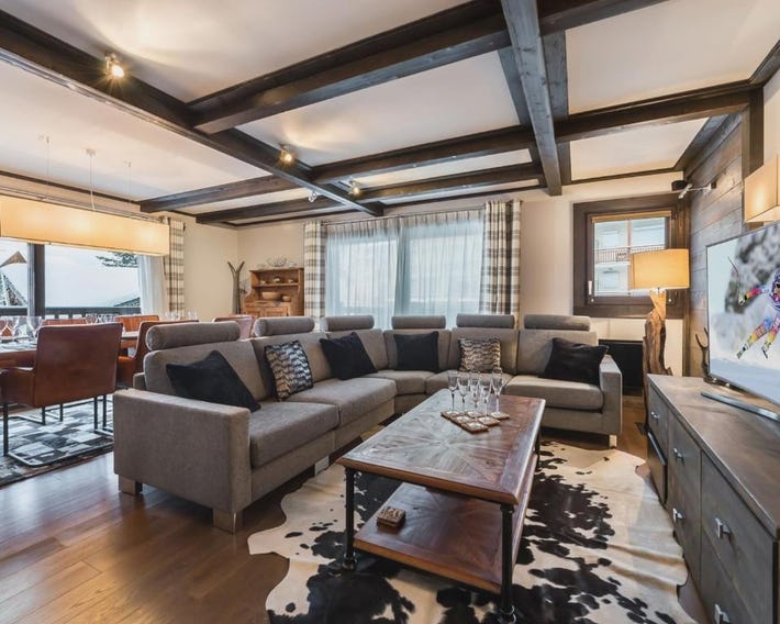 Chic appartement central avec cheminée et parking à Courchevel - FR-1-563-64