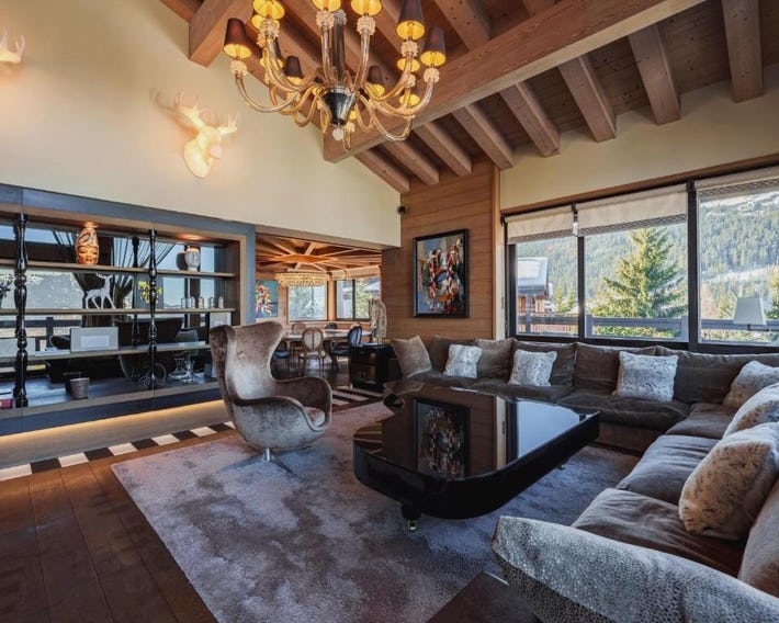 Chalet de Luxe à Courchevel avec Vue et Spa