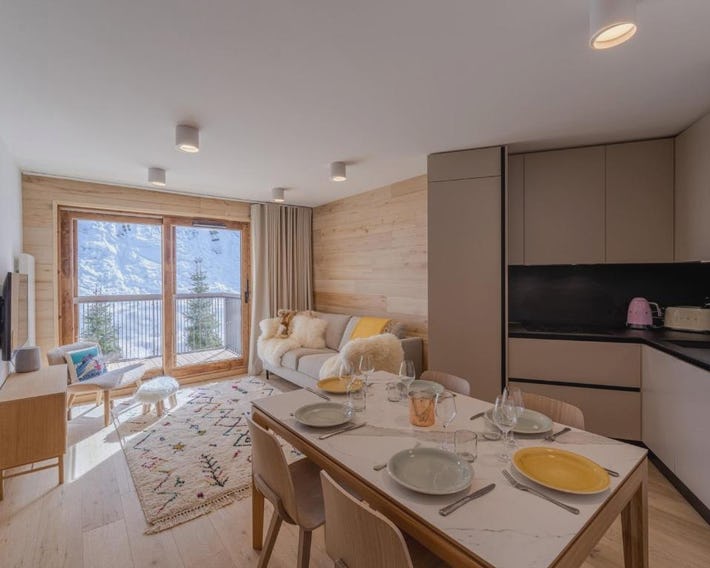 Appartement moderne 2 pièces, proche pistes, Courchevel - FR-1-563-131