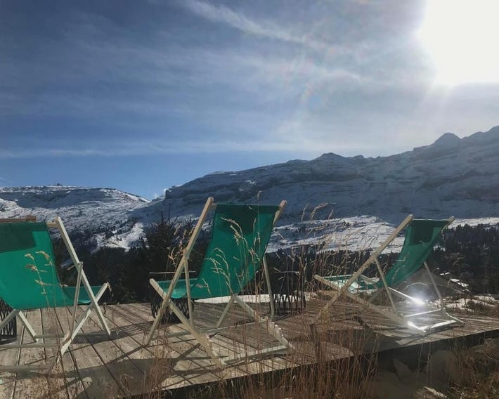MAGNIFIQUE APPARTEMENT AVEC TERRASSE et VUE IMPRENABLE SUR LE CIRQUE DE FLAINE, 2 chambres et coin m