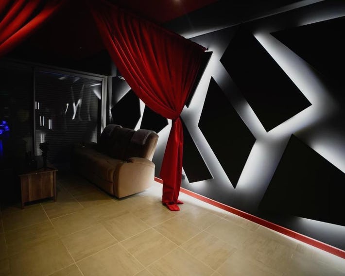 L unique Cinéma Room