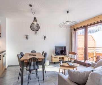 Appartement La Plagne-tarentaise, 3 Pièces, 6 Personnes - Fr-1-351-125
