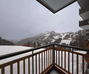 Pretty Cocoon Overlooking The Slopes