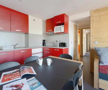 Spacieux Appartement Rénové Avec Balcon, Accès Ski Au Pied Et Espace Bien-Être - Fr-1-181-1929