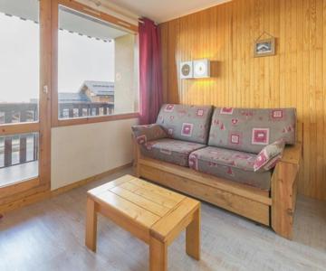 Studio rénové, centre station, capacité 4 pers, balcon - FR-1-181-2502