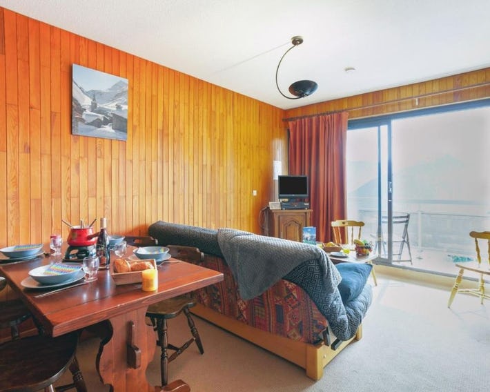 Apartment Simiane-2 by Interhome