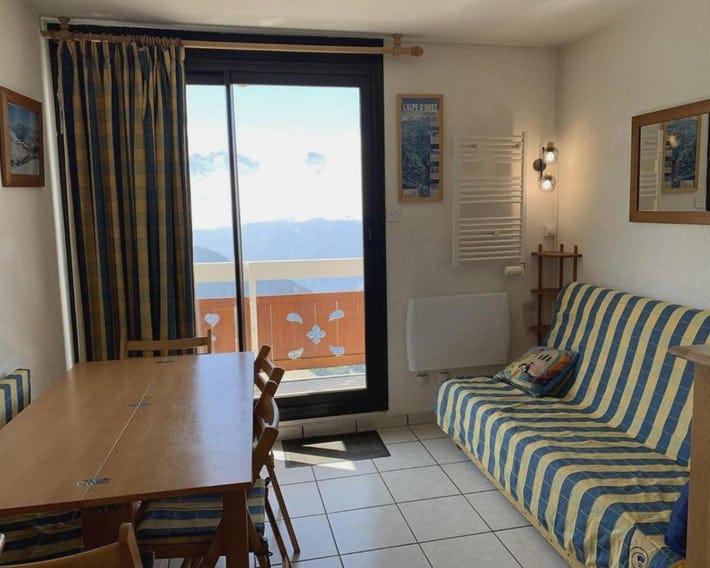 Appartement ensoleillé pour 5 pers, balcon sud, proche remontées et commerces, animaux acceptés - FR