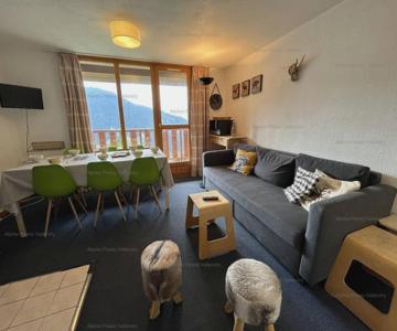 Appartement duplex 45m², 3 pièces, 8 pers, balcon, près des pistes, animaux admis - FR-1-757-117