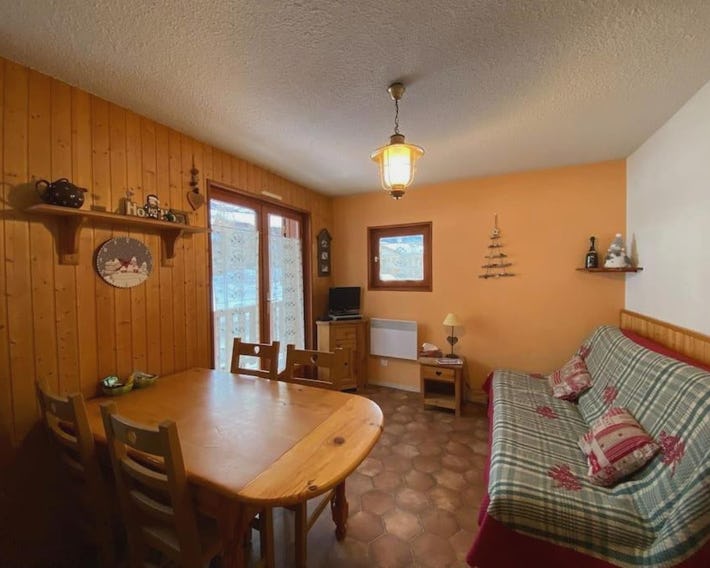 Appartement ensoleillé Lanslevillard station Val Cenis Vanoise