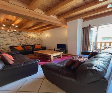 The Stable House Bourg d-Oisans -bike/hike/ski