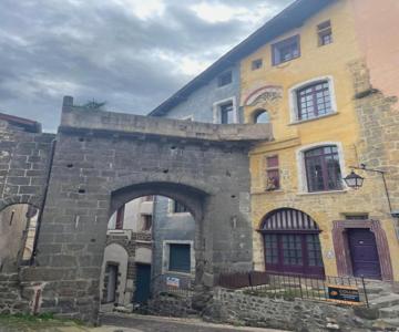 Aux Portes du Mont Anis