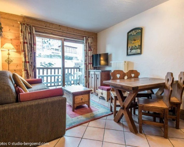 Appartement cosy 4 pers. aux Arcs 1800 avec parking - FR-1-352-11