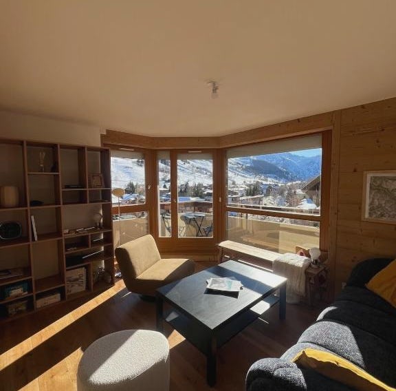 Large 3-room apartment at the foot of the slopes