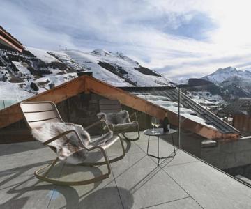 Chalets Horizon Blanc - Vue exceptionnelle Loup Blanc -Sauna extérieur Ours des Glaces -5 étoiles