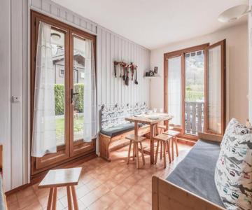Lilas - Awesome view of the Mont-Blanc Range