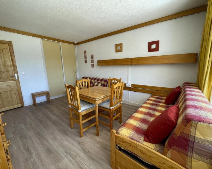 Studio Les Menuires, 1 Pièce, 4 Personnes - Fr-1-452-13
