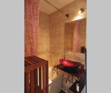 Appartement 2 Pièces Mezzanine Avec Parking Privatif Aux Pieds Des Pistes, Quartier Calme Des Fontan