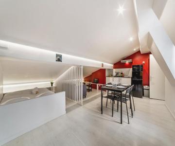 Studio Central Jacobins Ail