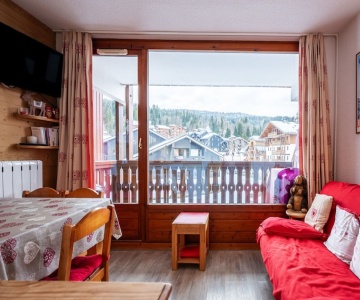 Apartment In Morillon Near Ski Slopes