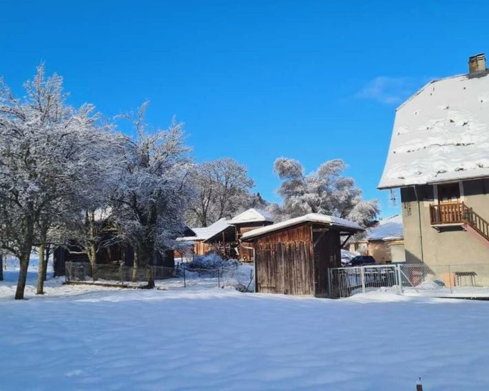 Maison familiale à Morillon, sauna et jardin