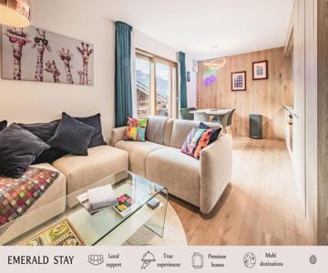 Emerald Stay