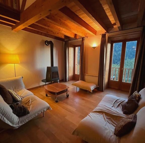Apartment Belledonne 3 minutes from Alpe d Huez Grand Domaine via Oz en Oisans