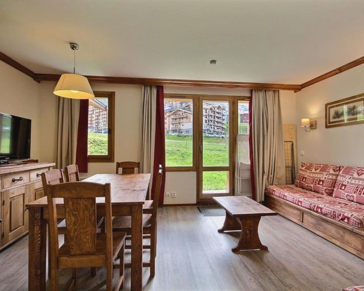 Appartement 3 pièces, 2 salles de bains, accès direct aux pistes - FR-1-455-46