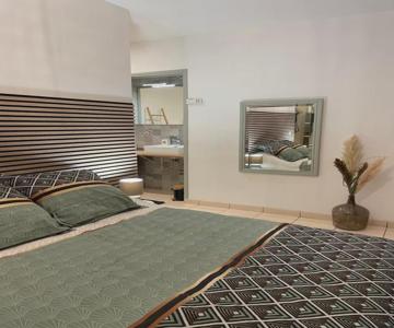 Maison Côté Halle "La chambre du Parc"