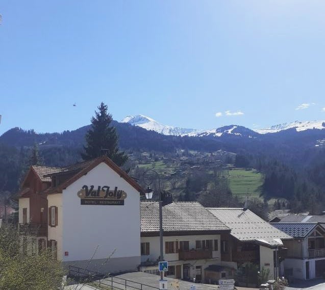 Hotel Val Joly