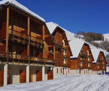 Travelski Home Classic - Les Chalets De La Fontaine Du Roi