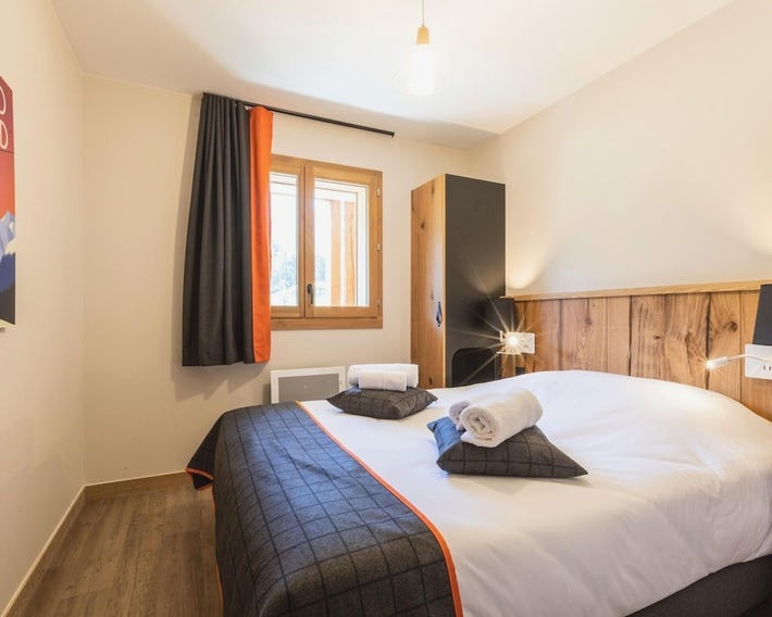 Chalet In Samoens Near Grand Massif Lift