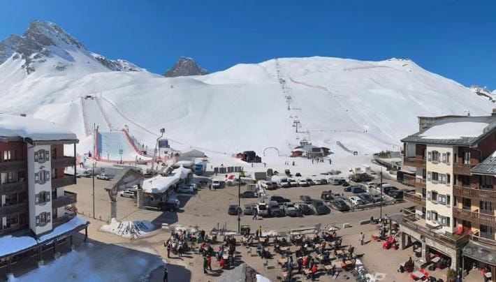Tignes RPDP vue panoramique au soleil 2