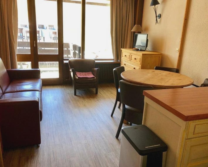 Studio Luxe 30 m², ski au pied, balcon, idéal pour 4 personnes à Tignes - FR-1-449-87