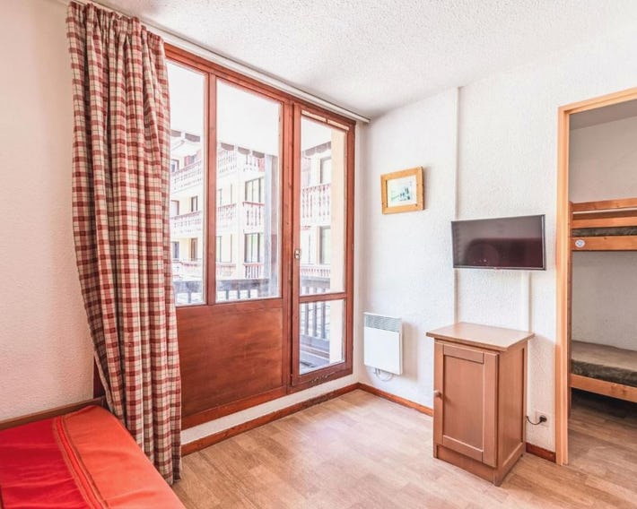 Studio Rond Point des Pistes - Val Claret-22 by Interhome