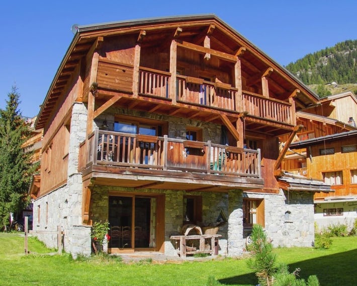 Cosy Apartment In Tignes With Garden
