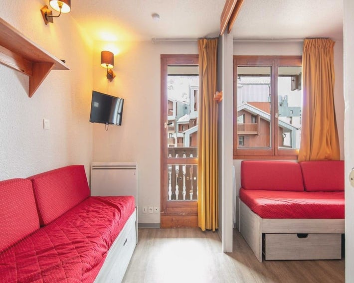 Alpine Ski Apartment In Tignes For 4