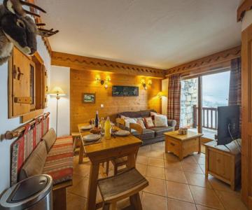Appartement confortable entre pistes et commerces avec WIFI et terrasse - FR-1-502-392