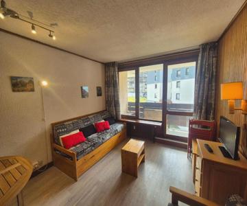 Studio lumineux proche pistes et commerces avec balcon - FR-1-502-587