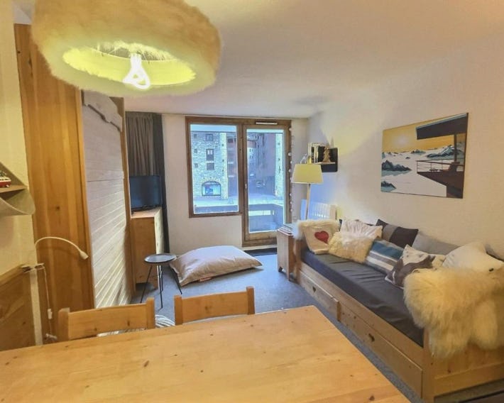 Résidence Les Andes - Joli 2 pièces en centre-ville de Val D'Isère, proche de toutes commodités MAE-
