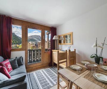 Appartement Val-d'isère, 2 Pièces, 4 Personnes - Fr-1-567-55