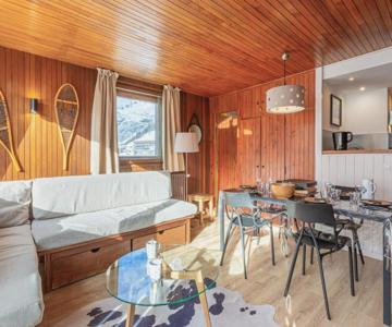 Appartement Val-d'isère, 3 Pièces, 6 Personnes - Fr-1-694-221