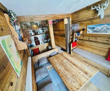 Studio rénové au centre de Val d'Isère - FR-1-411-899