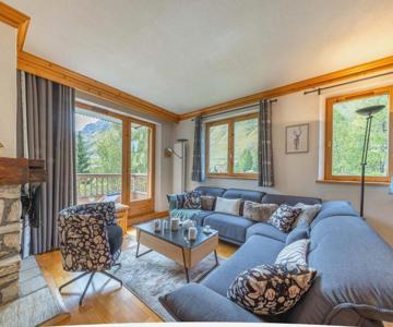 Appartement De Standing 75m² Avec Wifi, Cheminée, Balcon Et Garage - Val D’isère (le Praz) - Fr-1-69