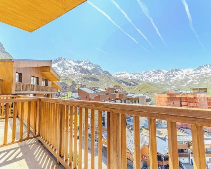 Modern 3BR Duplex - Val Thorens Centre, Parking & Panoramic Views - Résidence Roche Blanche