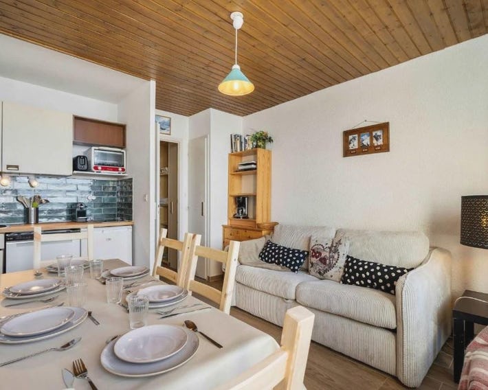 Ski-in Chalet-Style View Flat - Résidence les Eterlous