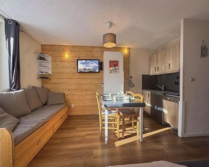 Appartement rénové à Val Thorens - 4 pers. avec balcon et WiFi - FR-1-637-97