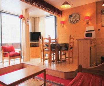 Résidence Roc De Peclet 2 - VAL THORENS location: Studio chaleureux avec une cabine dans un quartier